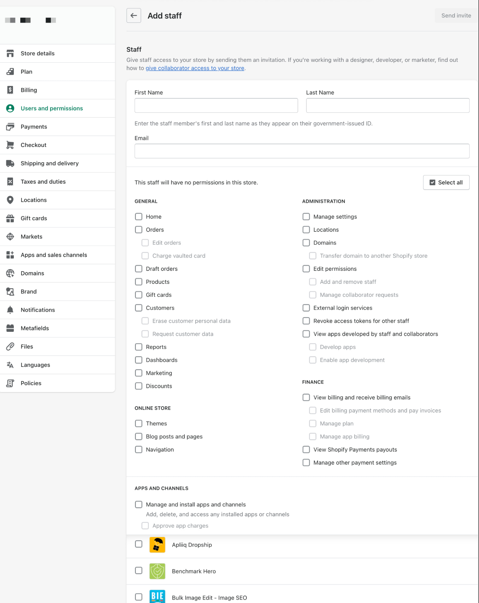 Shopify用户和权限页面,您可以将您的VA添加为工作人员。