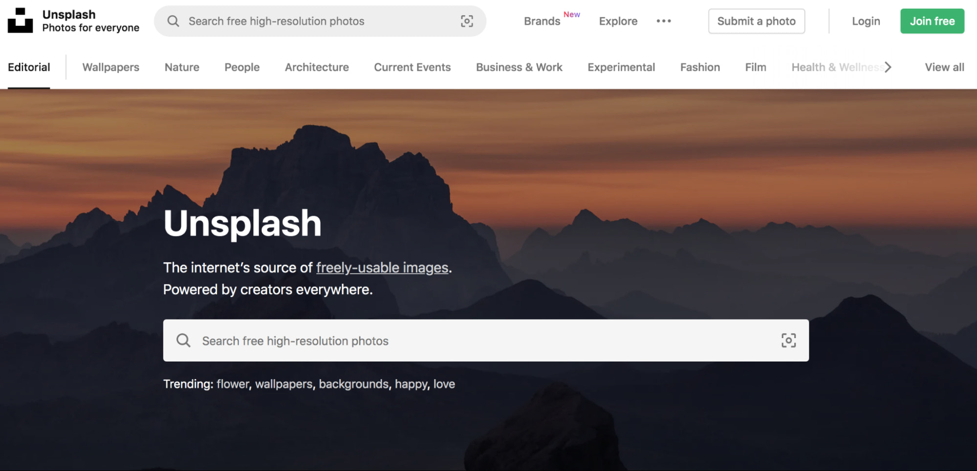 西蒂反对immagini gratuite per uso commerciale: Unsplash