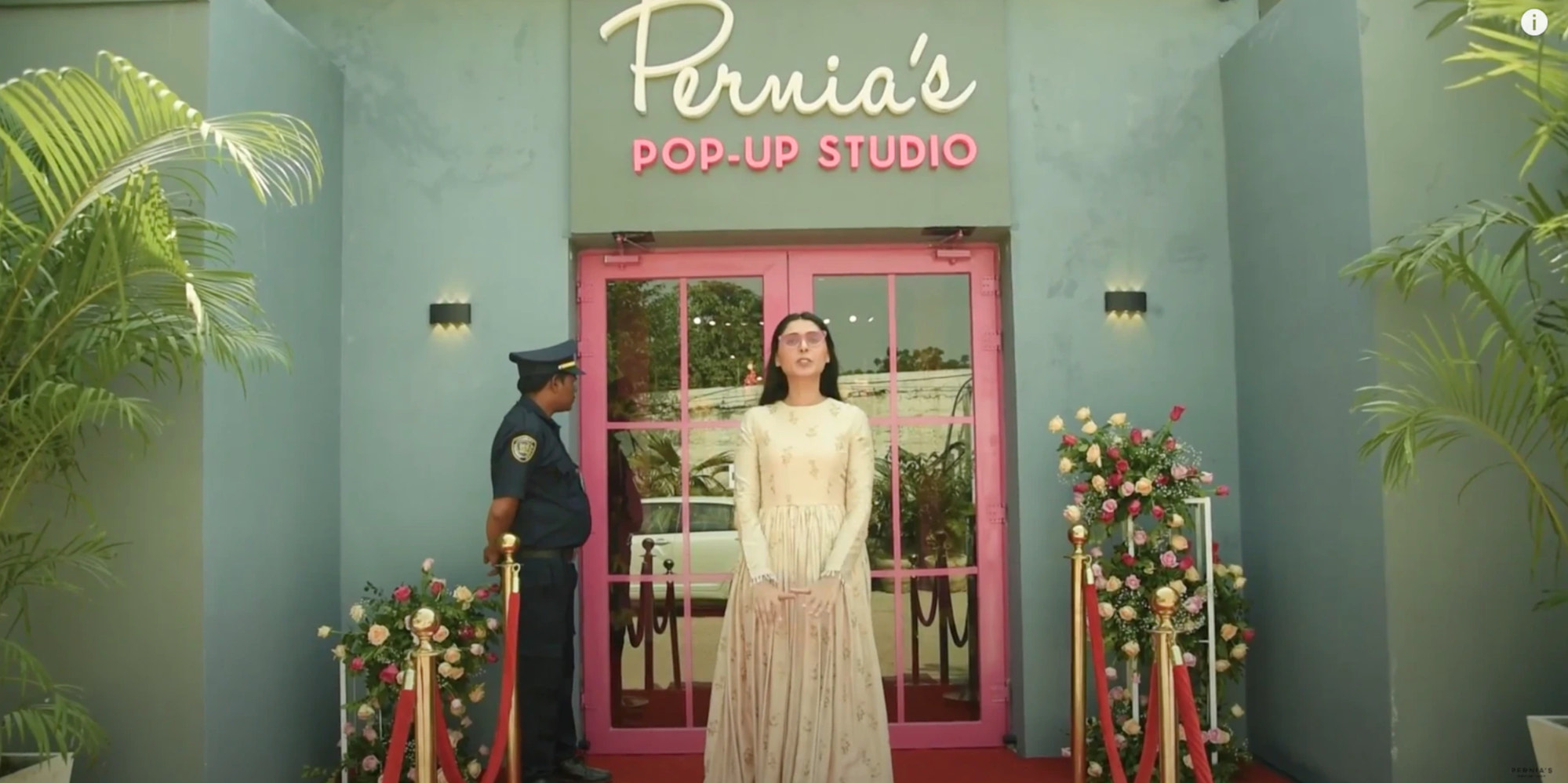 佩尼亚突然出现了